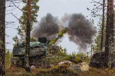 Armén får fler K9-pansarhaubitsar
