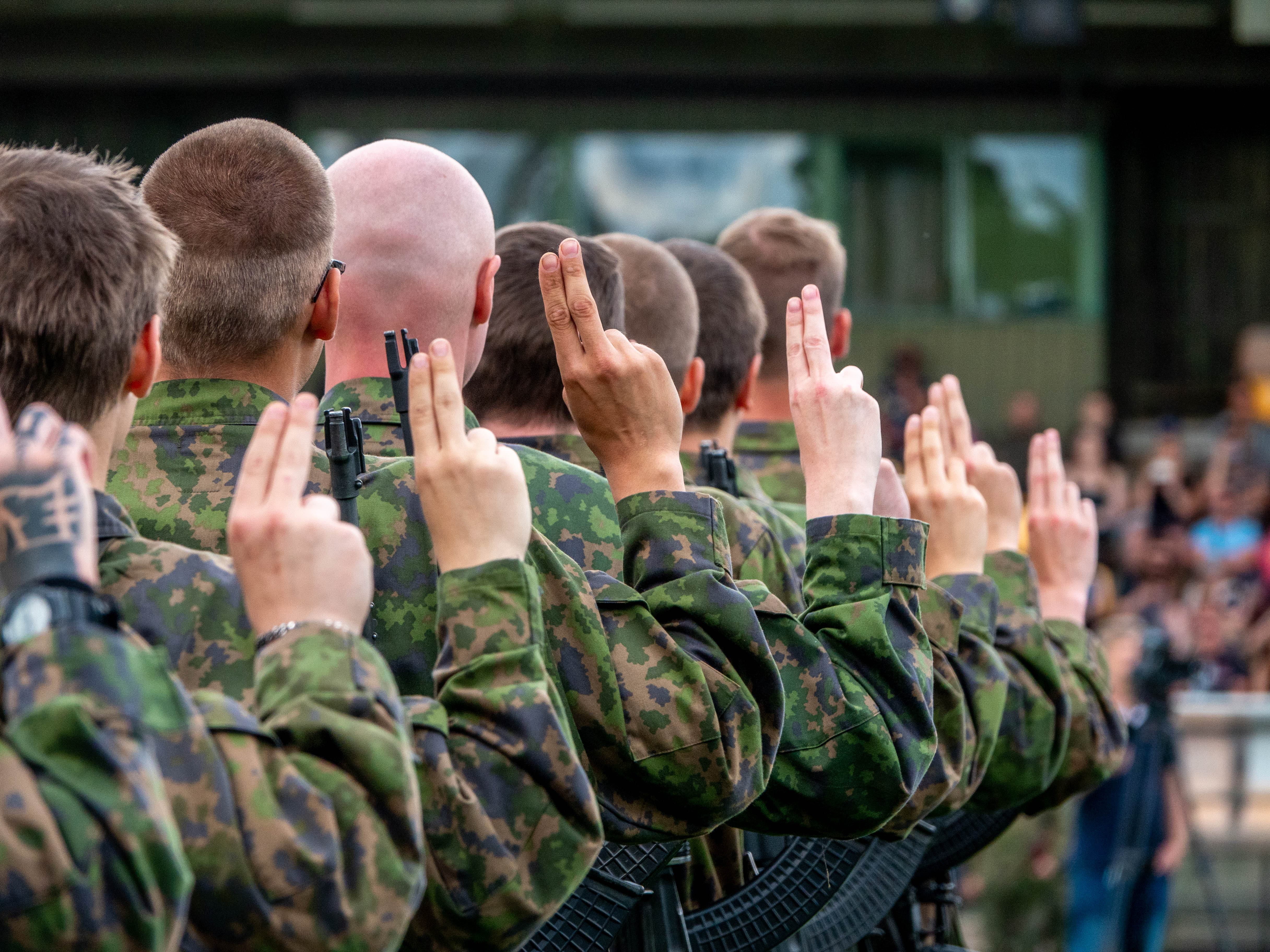 Porin Prikaatin Sotilasvala- Ja Sotilasvakuutus - Maavoimat