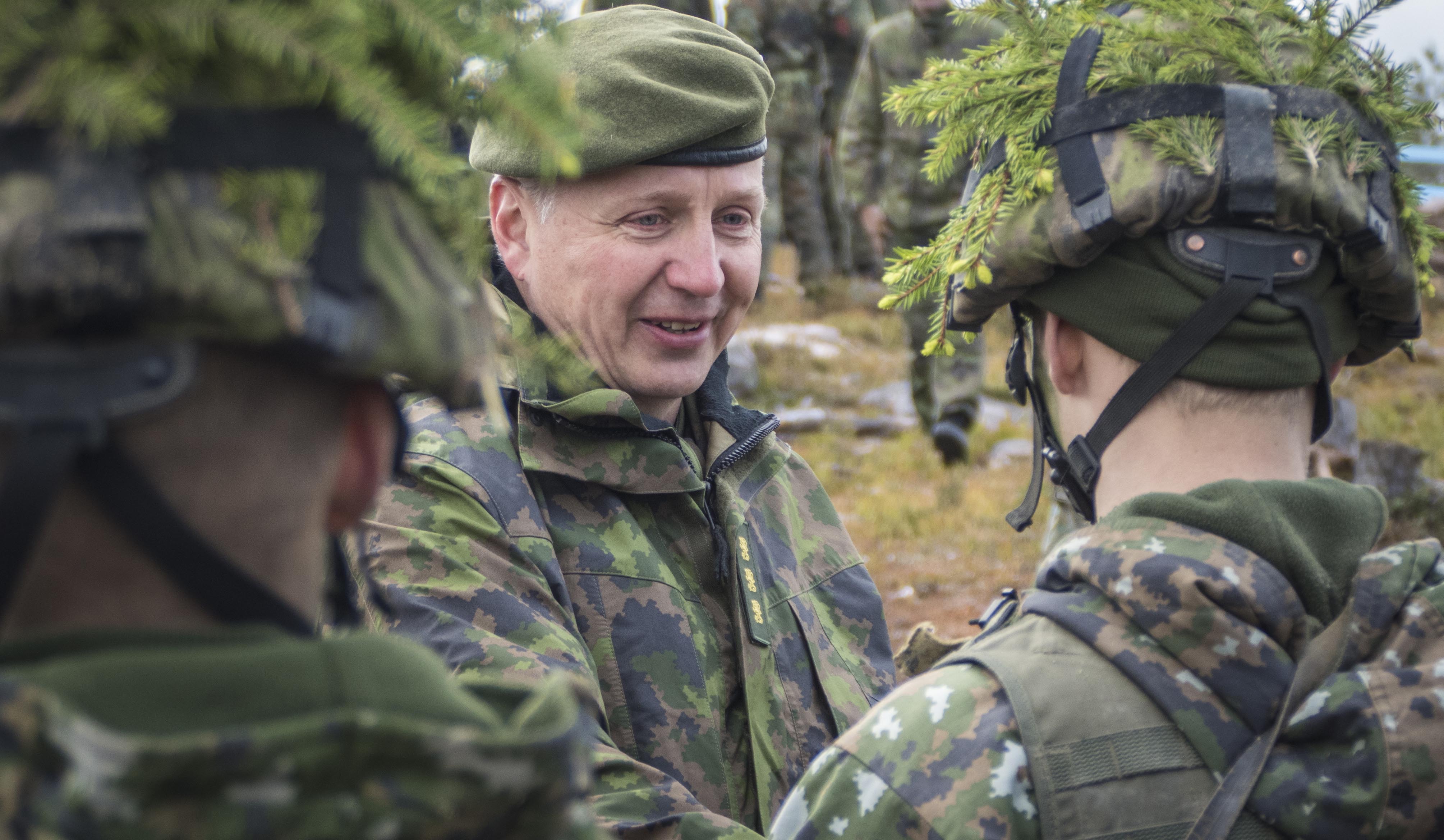 Maavoimien Komentaja: "Talkoohenkeä Elvyttämässä" - Maavoimat