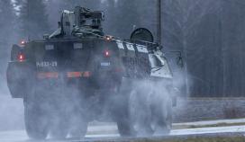 Finnish Defence Forces’ main exercise Kaakko 19 marching detachments visible in traffic