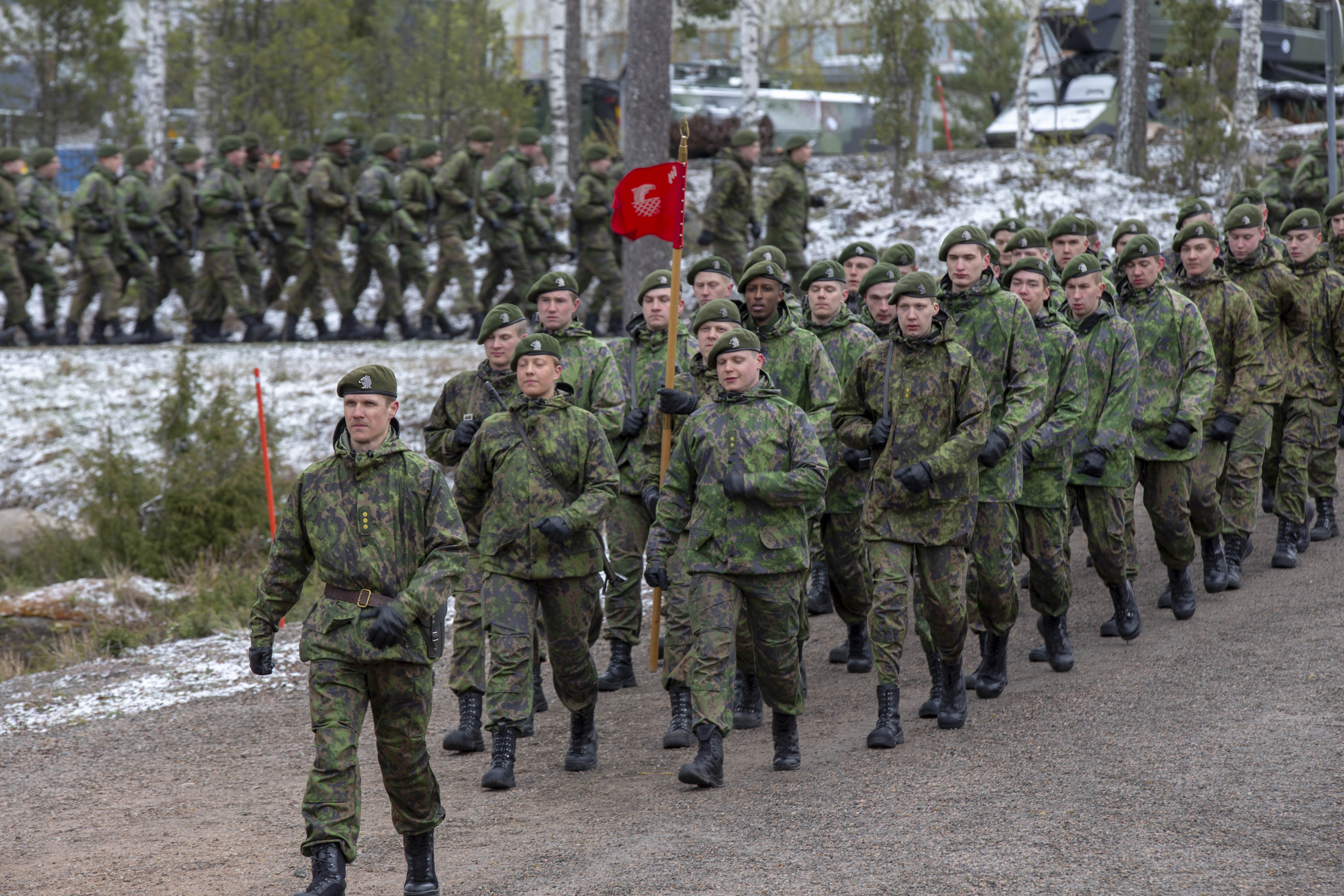 Karjalan Prikaatissa Juhlittiin Vuosipäivää - Maavoimat