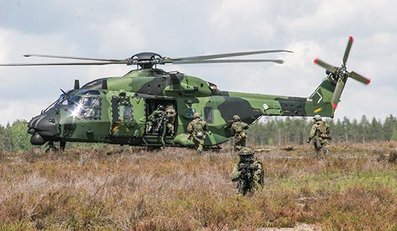 Puolustusvoimien erikoisjoukkokurssi valmistaa vaativiin tehtäviin -  Maavoimat