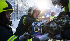 Kun sotilaspalokunnat harjoittelevat, peto on irti