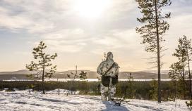 827 varusmiestä reserviin Maavoimista