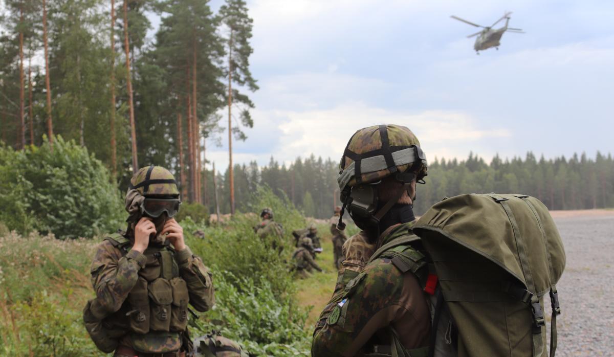 Suomen kansainvälisissä valmiusjoukoissa saa erikoiskoulutuksen  kriisinhallintatehtäviin - The Finnish Army