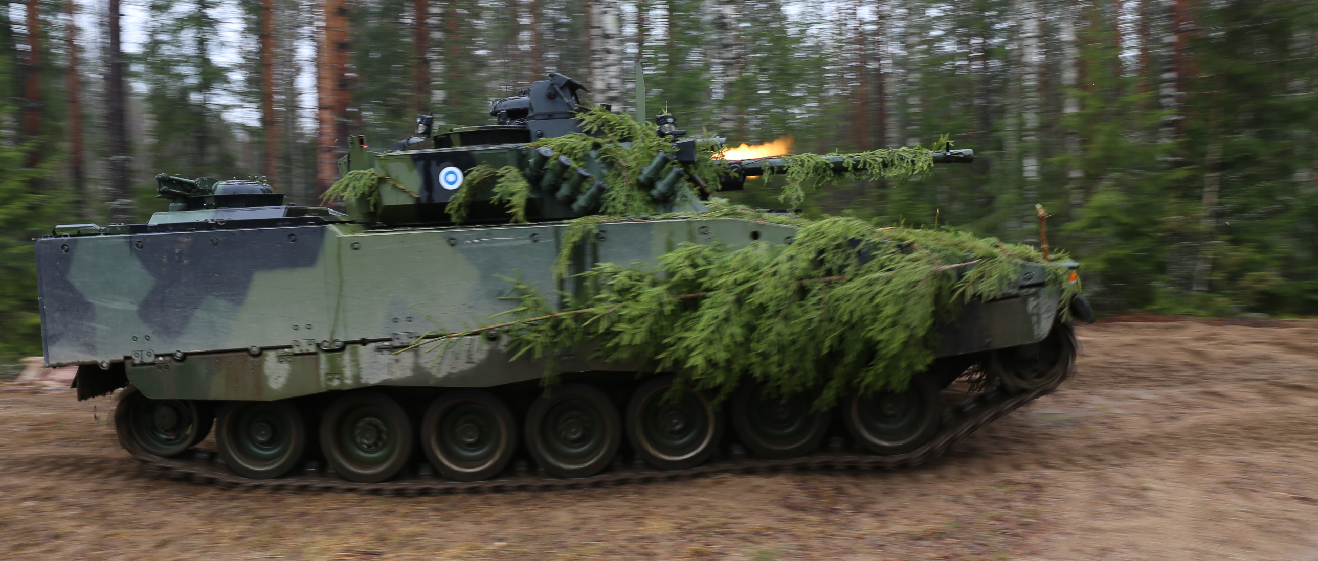 Karjalan Prikaati Juhlii 60-vuotisvuosipäiväänsä Vekaranjärvellä ...