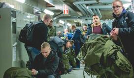 Lähes 10 000 aloittaa palveluksen Maavoimissa