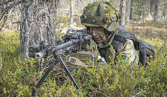 Pohjoinen 18 -harjoituksessa ammuttiin myös pkm-konekiväärillä.