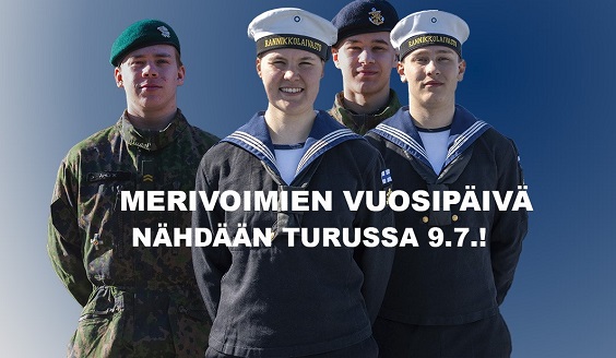 Fyra av marinens beväringar i en gruppbild.
